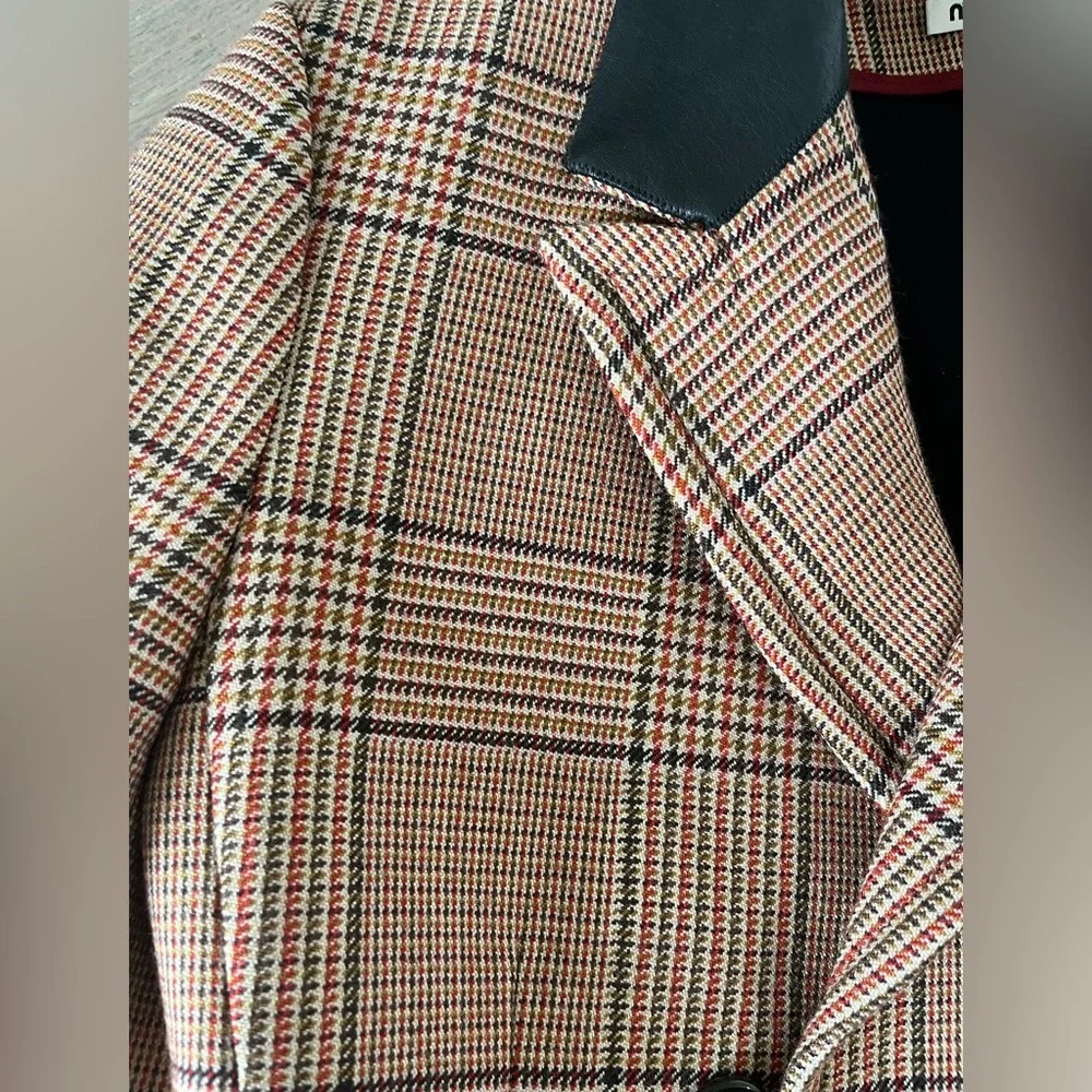 MIU MIU Red Black White Houndstooth Cropped Blazer with Leather Collar - Picture 7 of 8